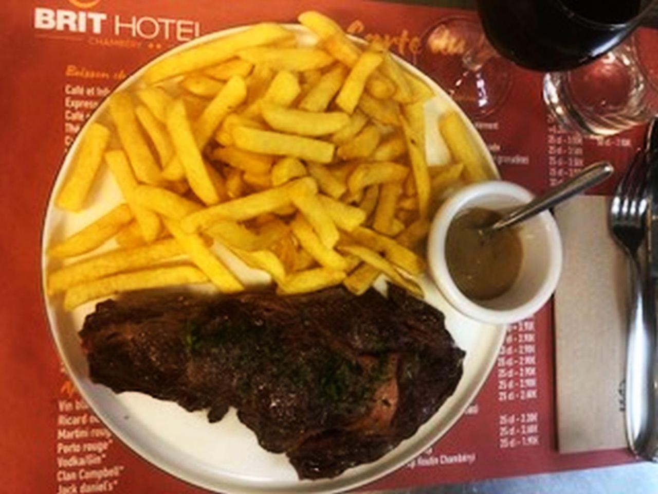 Brit Hotel Chambery Bagian luar foto