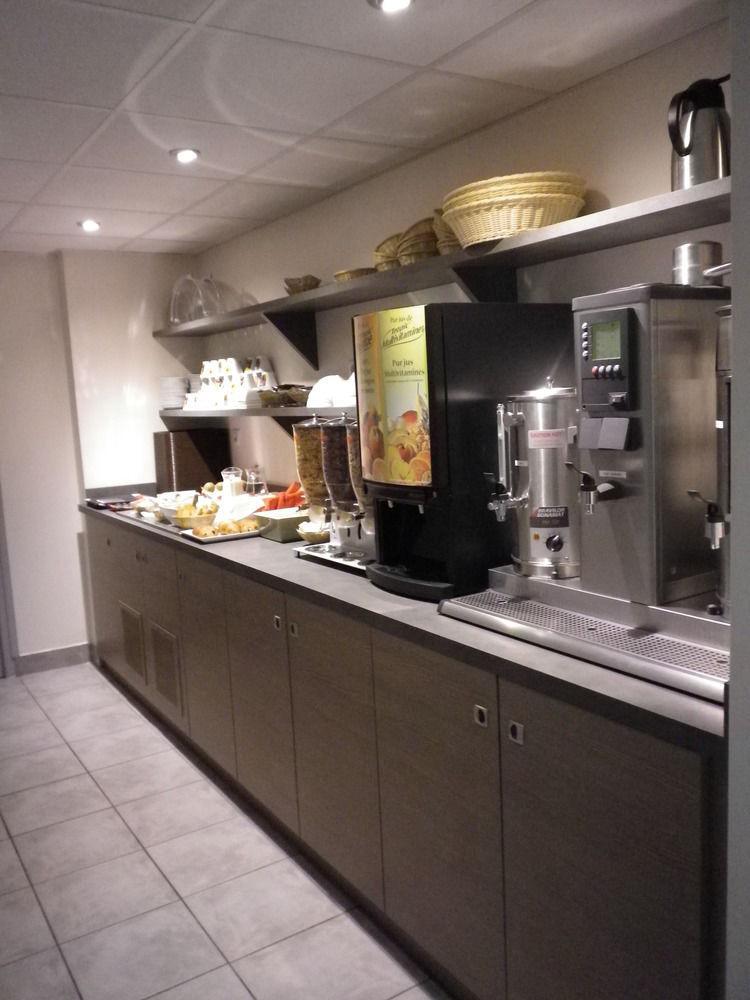 Brit Hotel Chambery Bagian luar foto