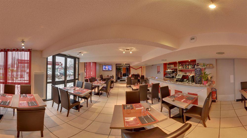 Brit Hotel Chambery Bagian luar foto